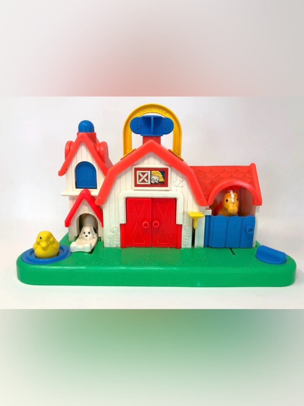 1987 Fisher-Price Little People Farm Barn Activity Center (Model #1005)